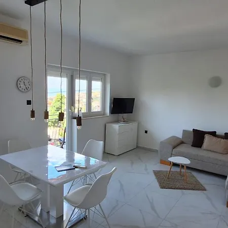 Apartment Jamice